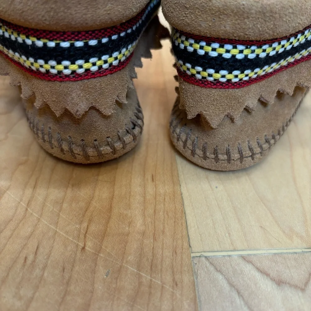 NEW Minnetonka Moccasins with Embroidered Detailing Leather Suede Braided Bootie